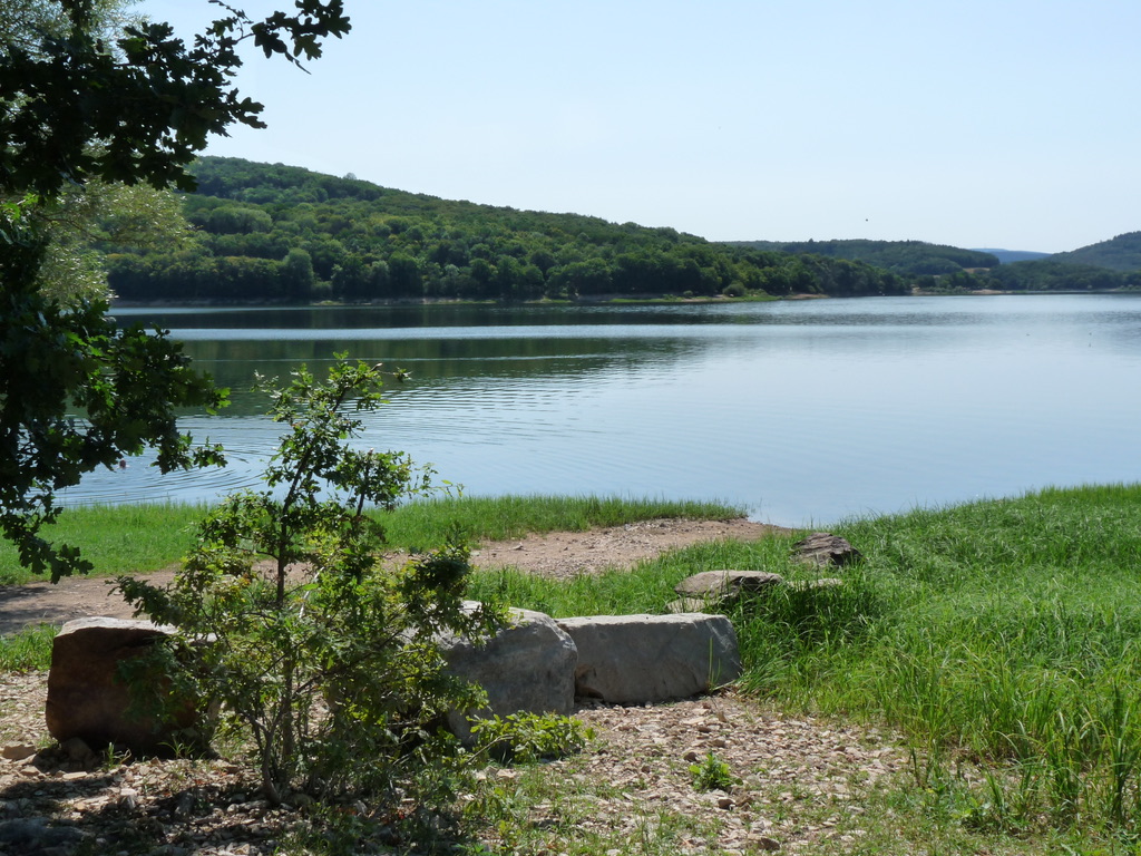 Lac de Pannecière