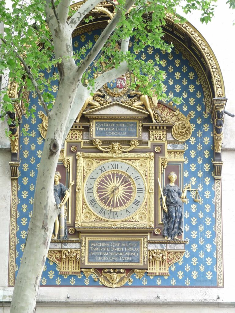 Horloge conciergerie