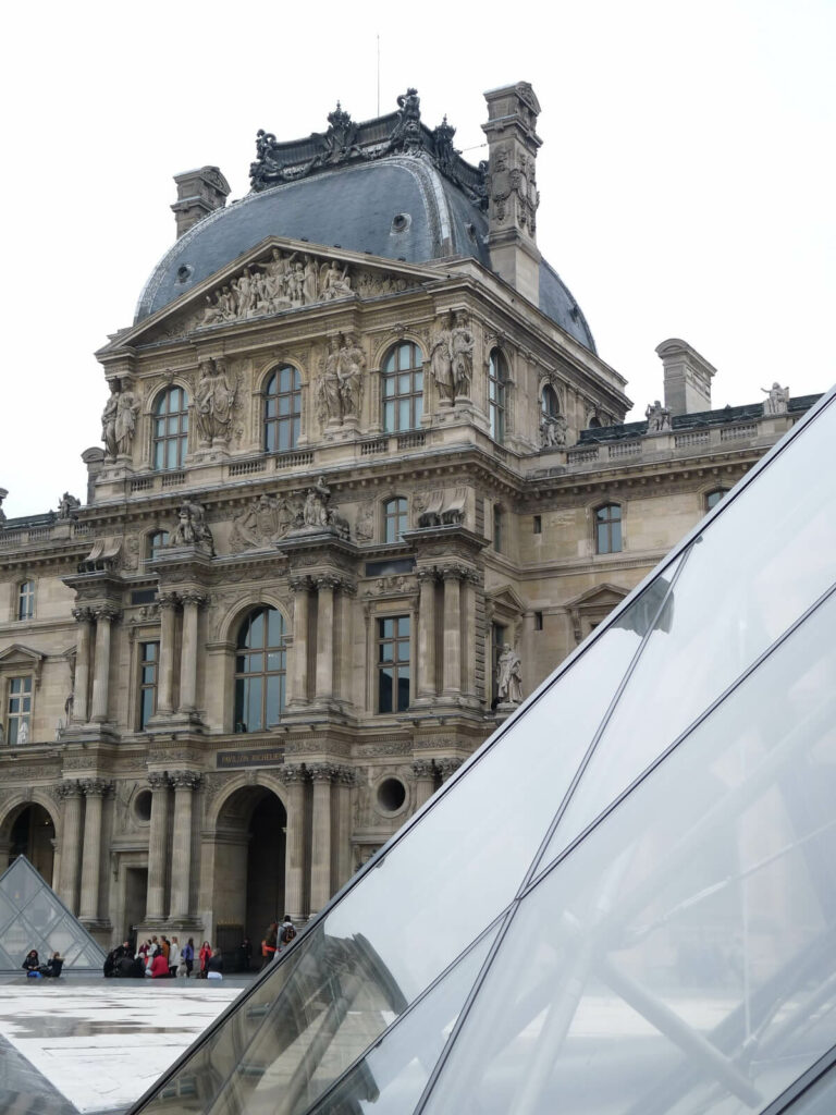 Louvre