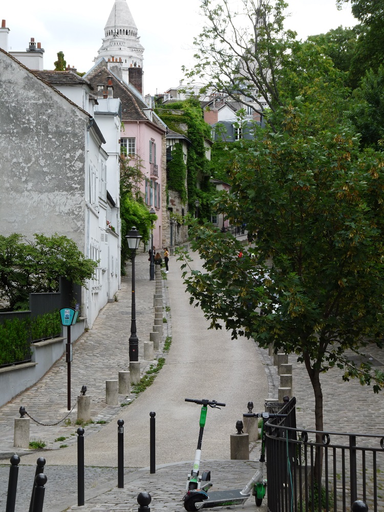 Ruelle Montmartre Paris