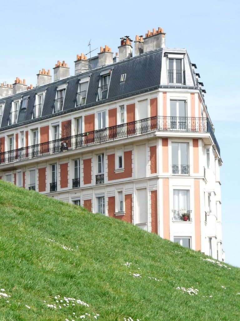 Montmartre maison trompe l'oeil