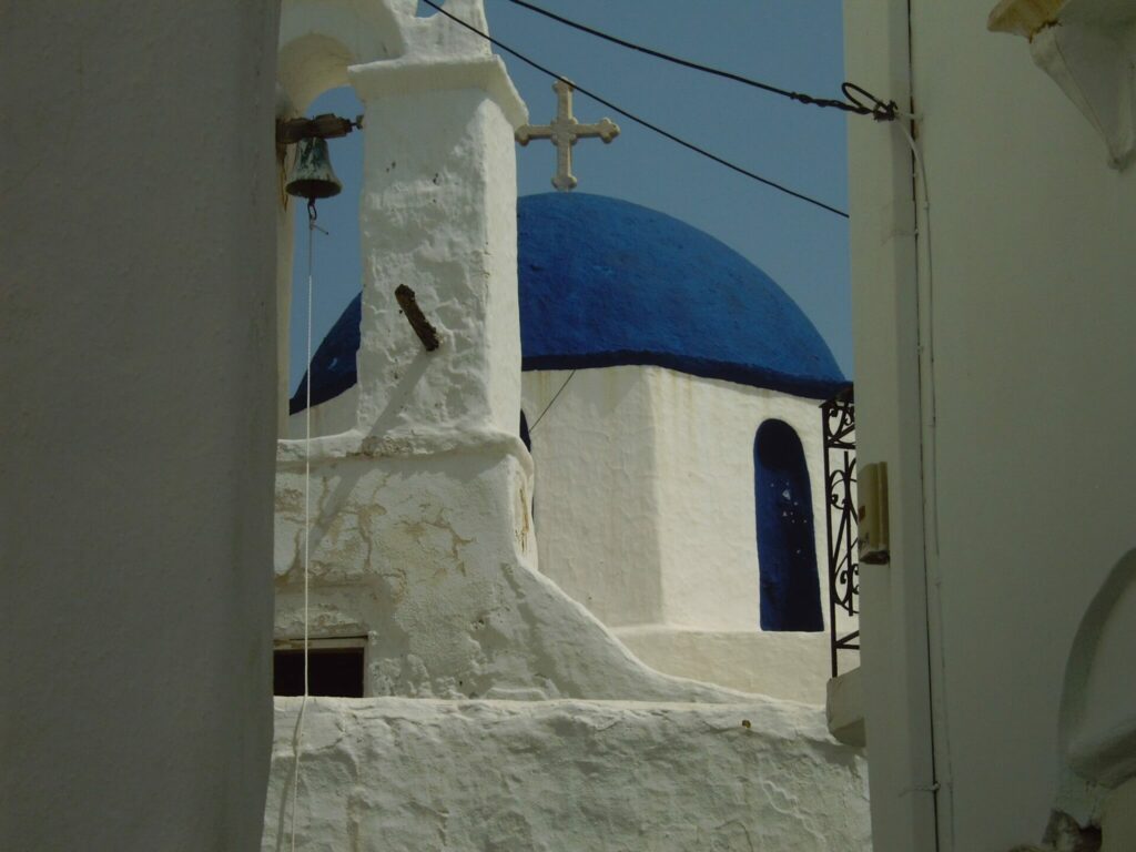 Paros