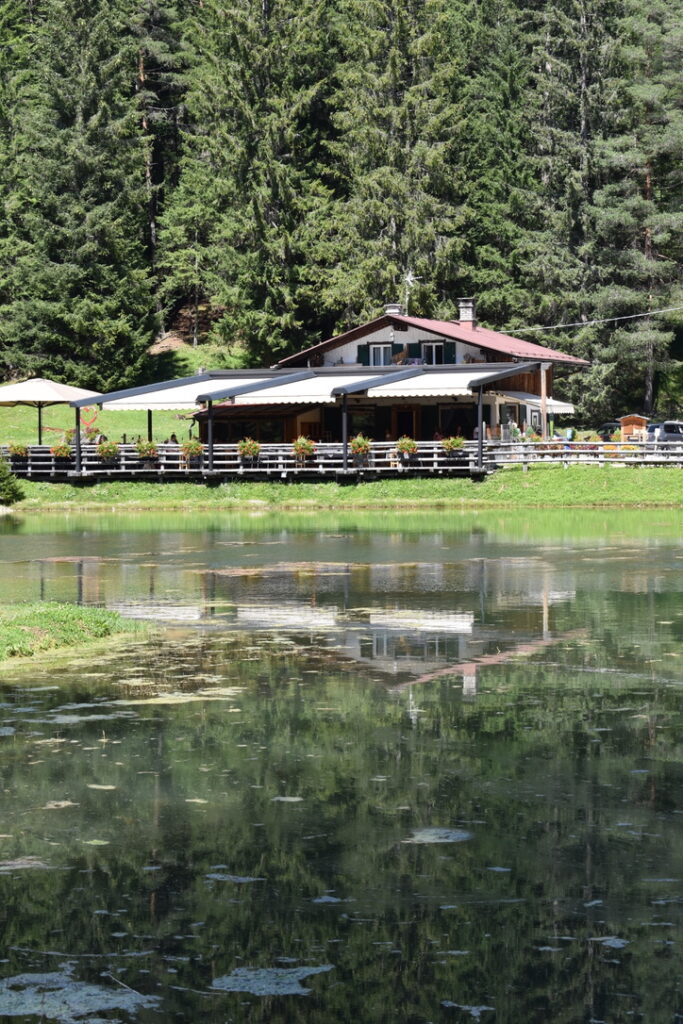 Lago D'Ajal
